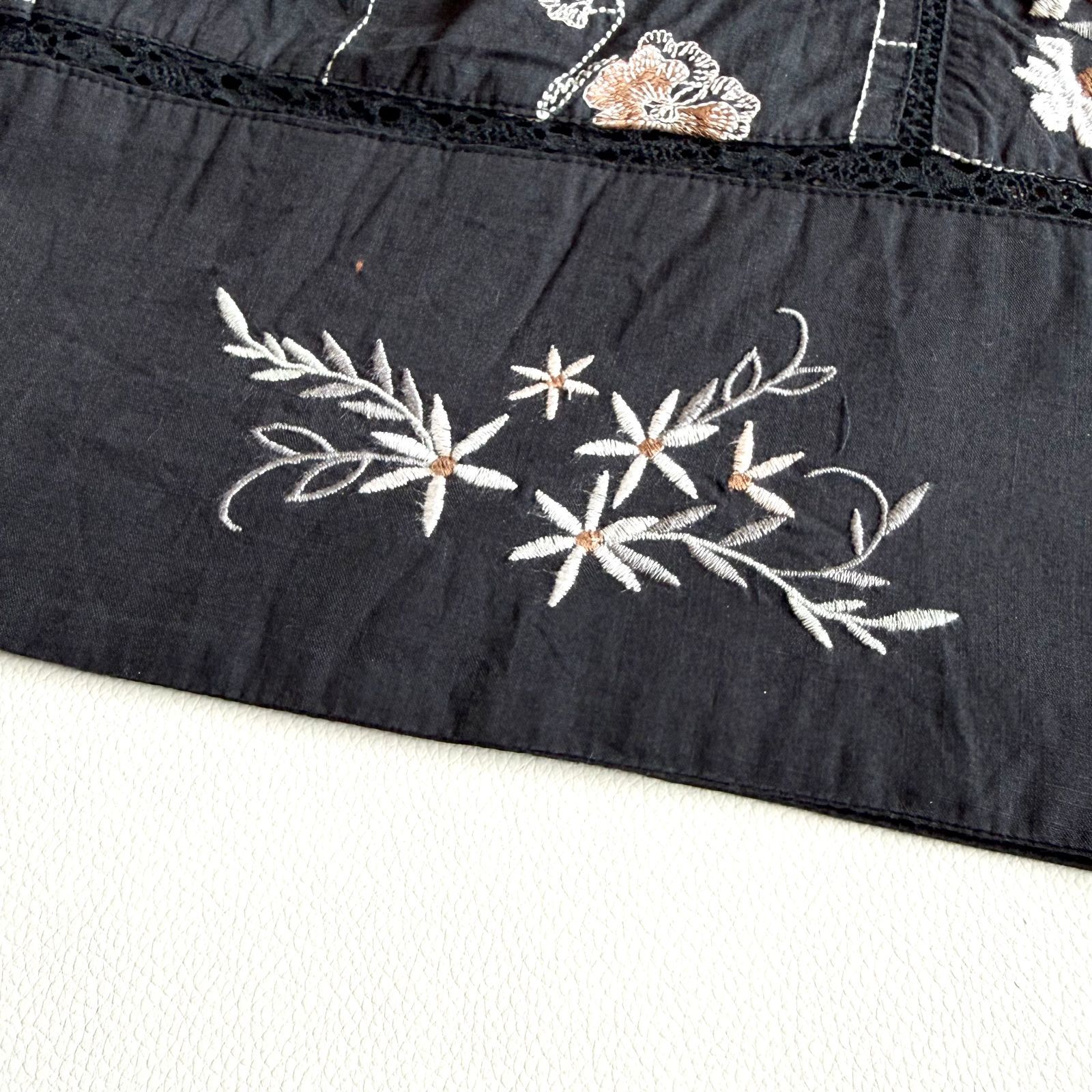 Freada フリーダ パッチワーク花刺繍パンツ イージーパンツ ワイド