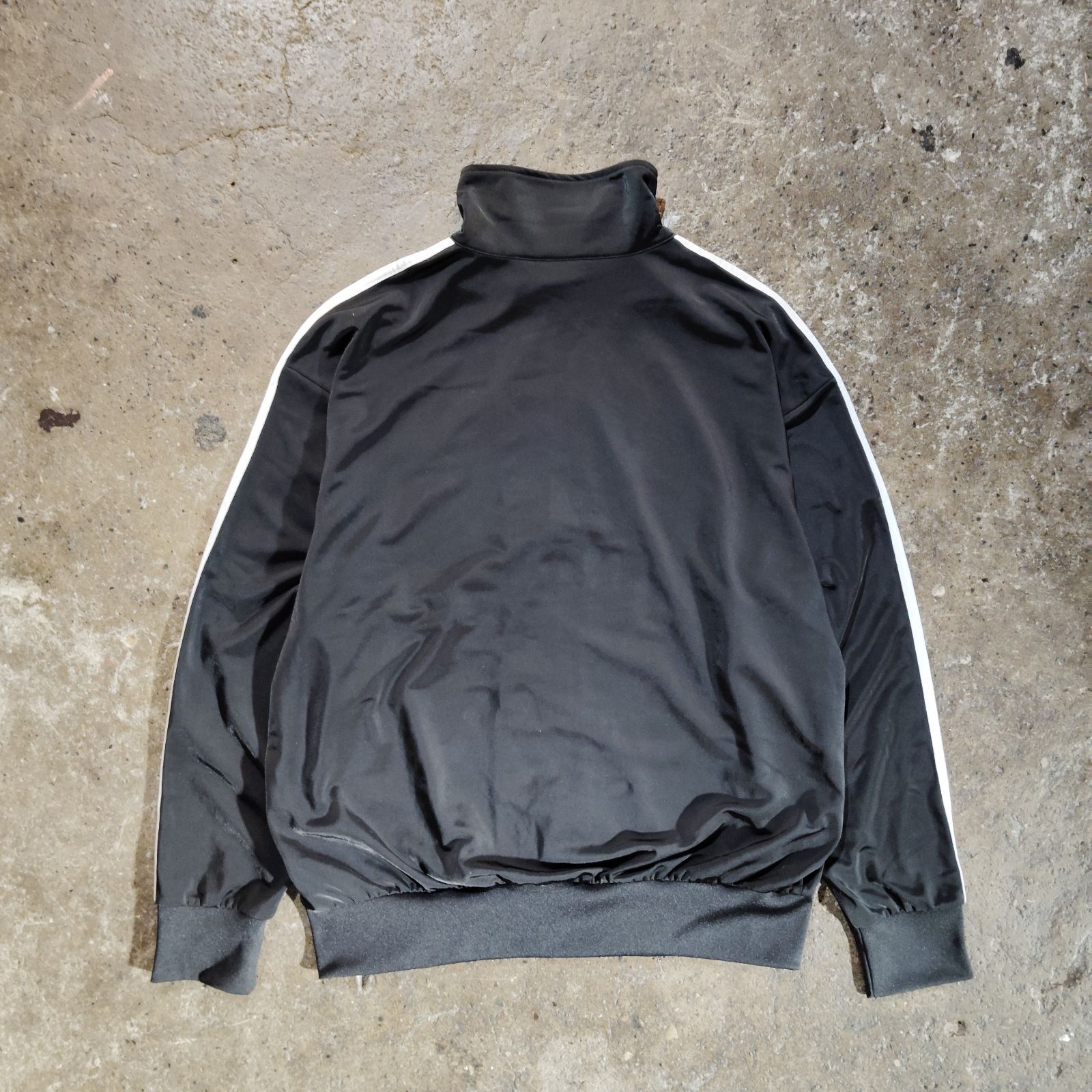 adidas アディカラー クラシックス ファイヤーバード トラックトップ