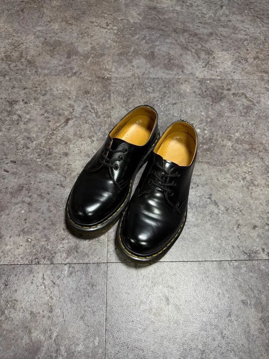 DR. MARTENS ドクターマーチン 1461 スムース 240