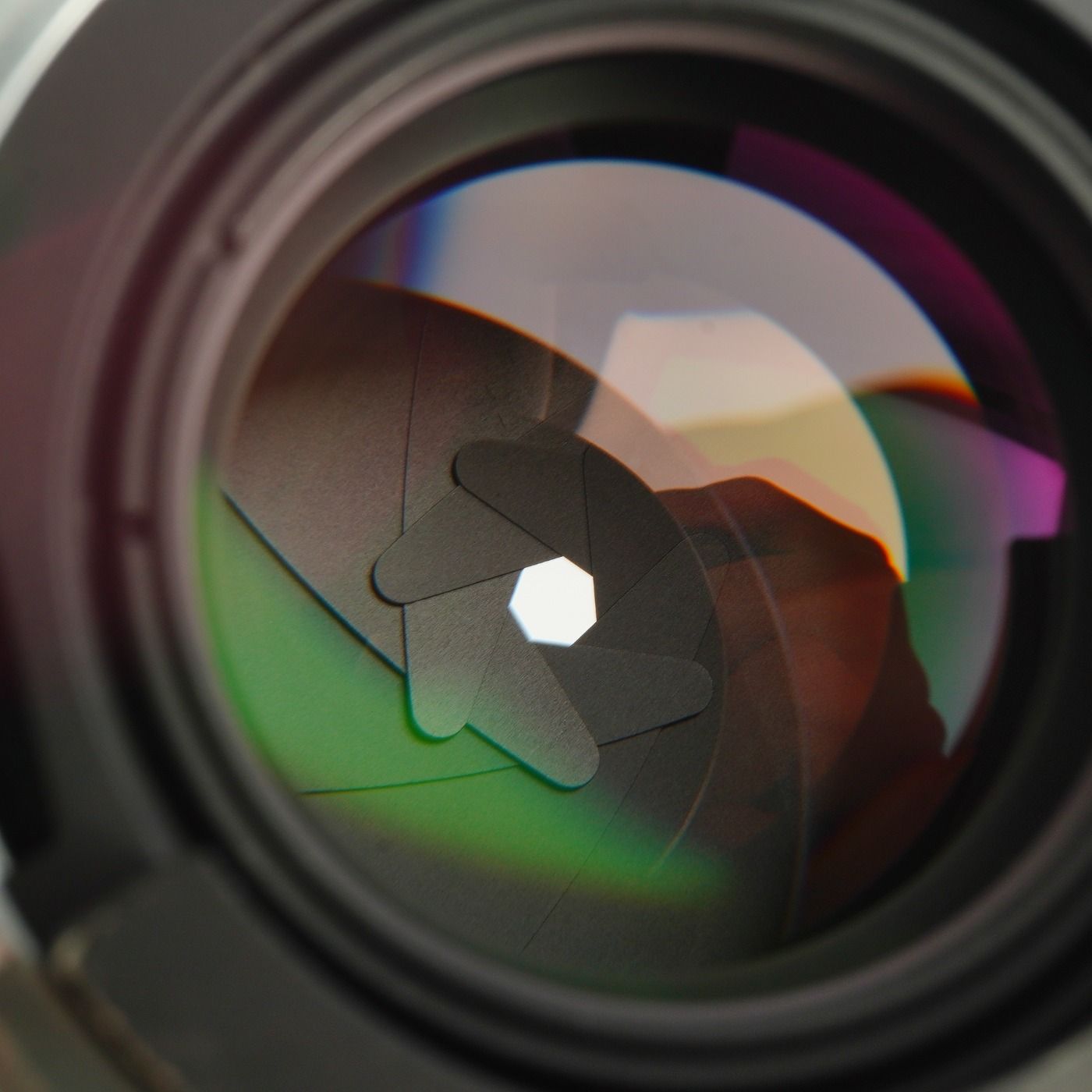 Serviced】 Nikon ニコン Ai NIKKOR 85mm F/2 単焦点レンズ - メルカリ