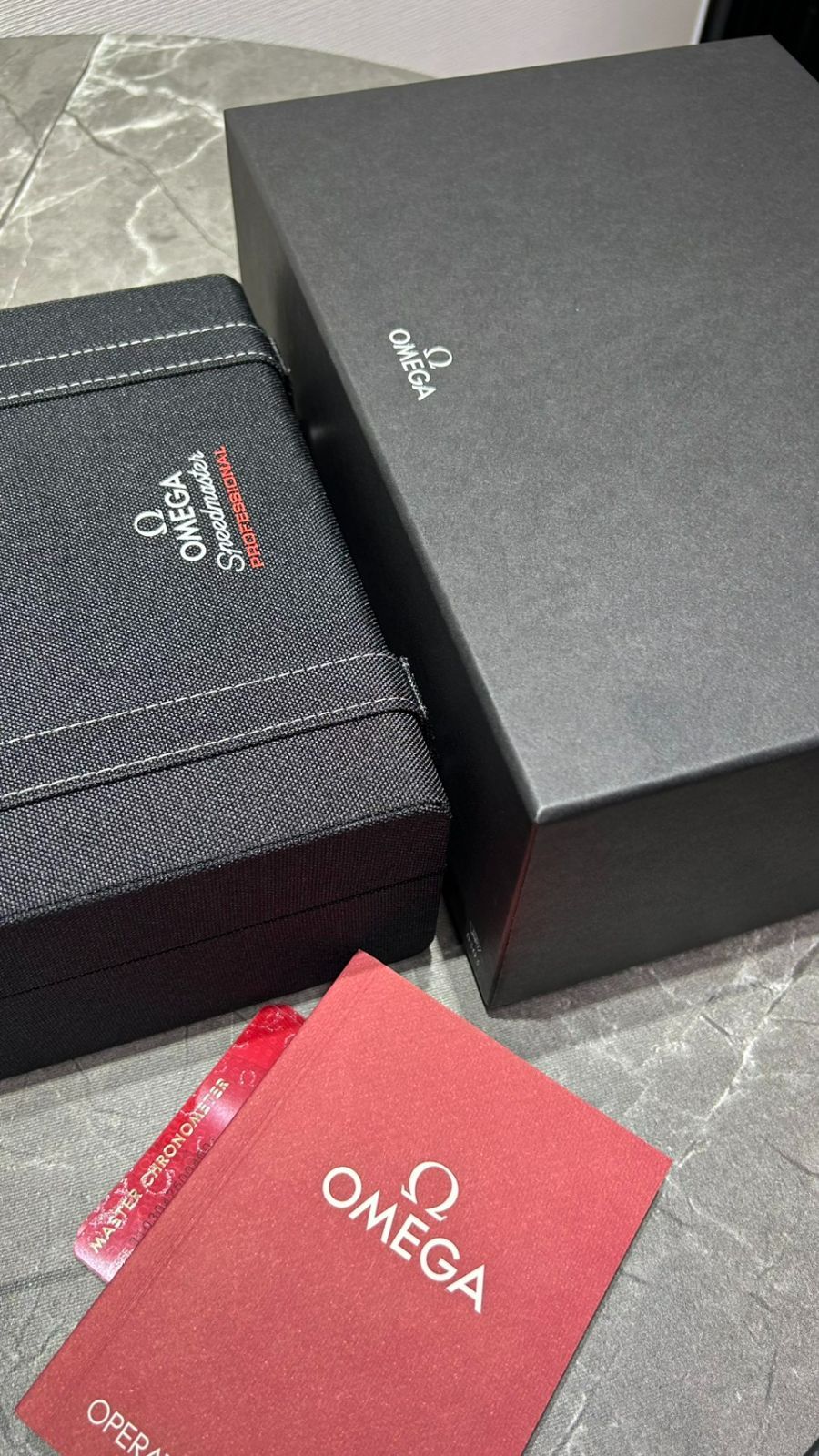 OMEGA オメガ スピードマスター ムーンウォッチ 2025年3月印 中古美品