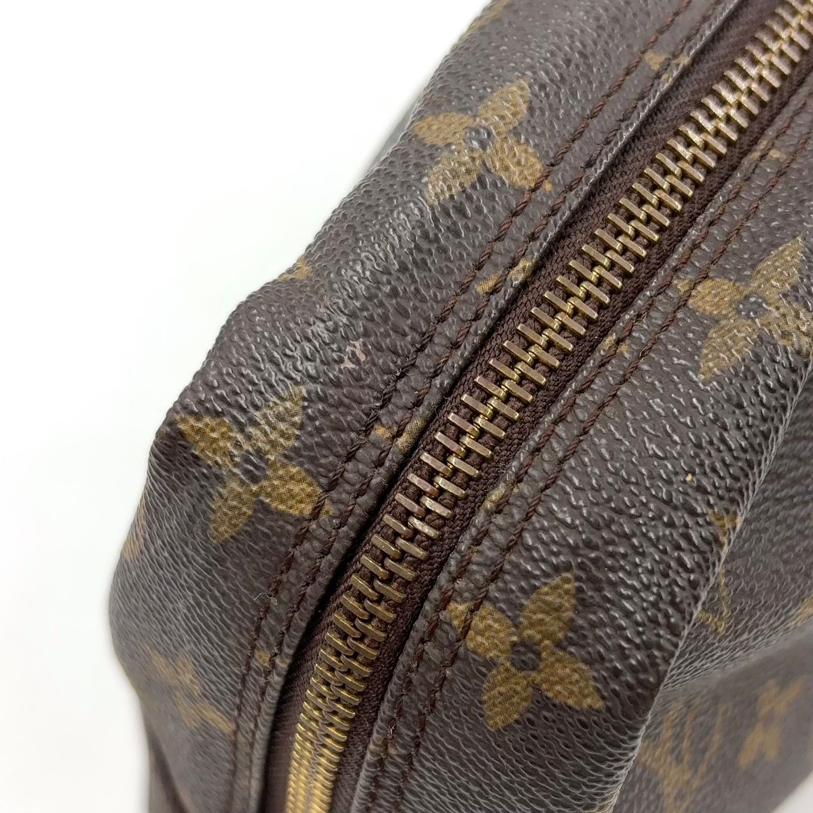 新着】LOUIS VUITTON トゥルース トワレット28 モノグラム PVC