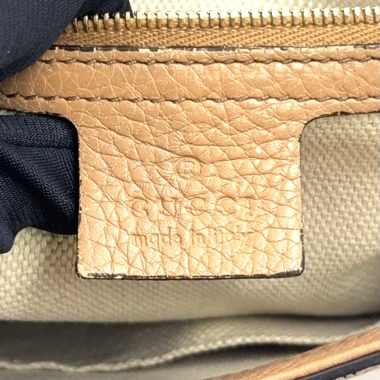 新着】GUCCI ソーホー インターロッキングG チェーンショルダーバッグ