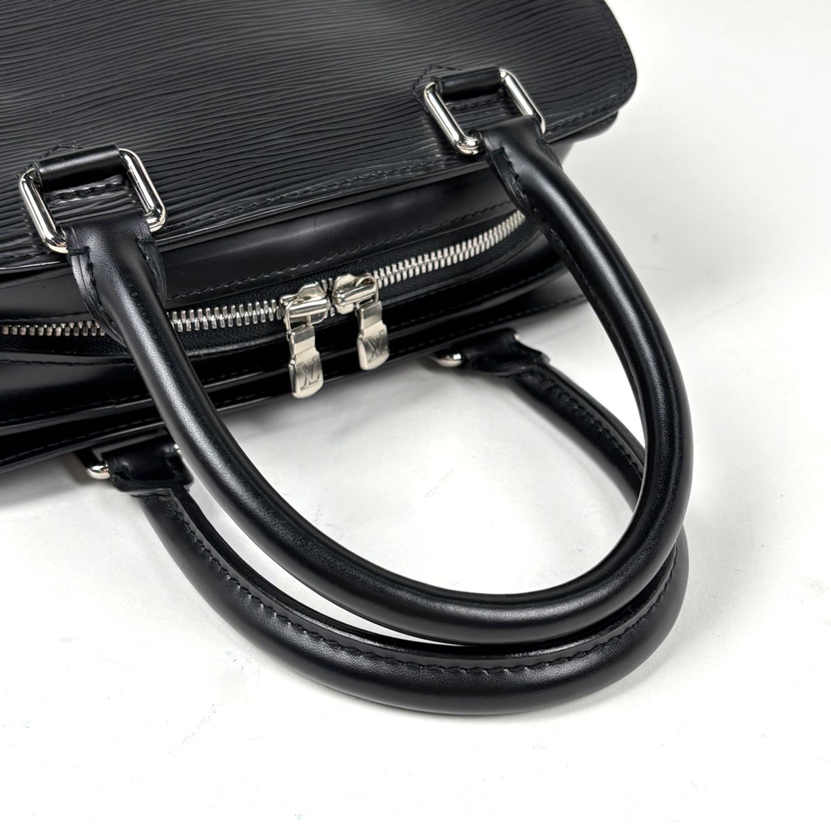 ルイ・ヴィトン Louis Vuitton ポンヌフ 手提げ ハンドバッグ エピ
