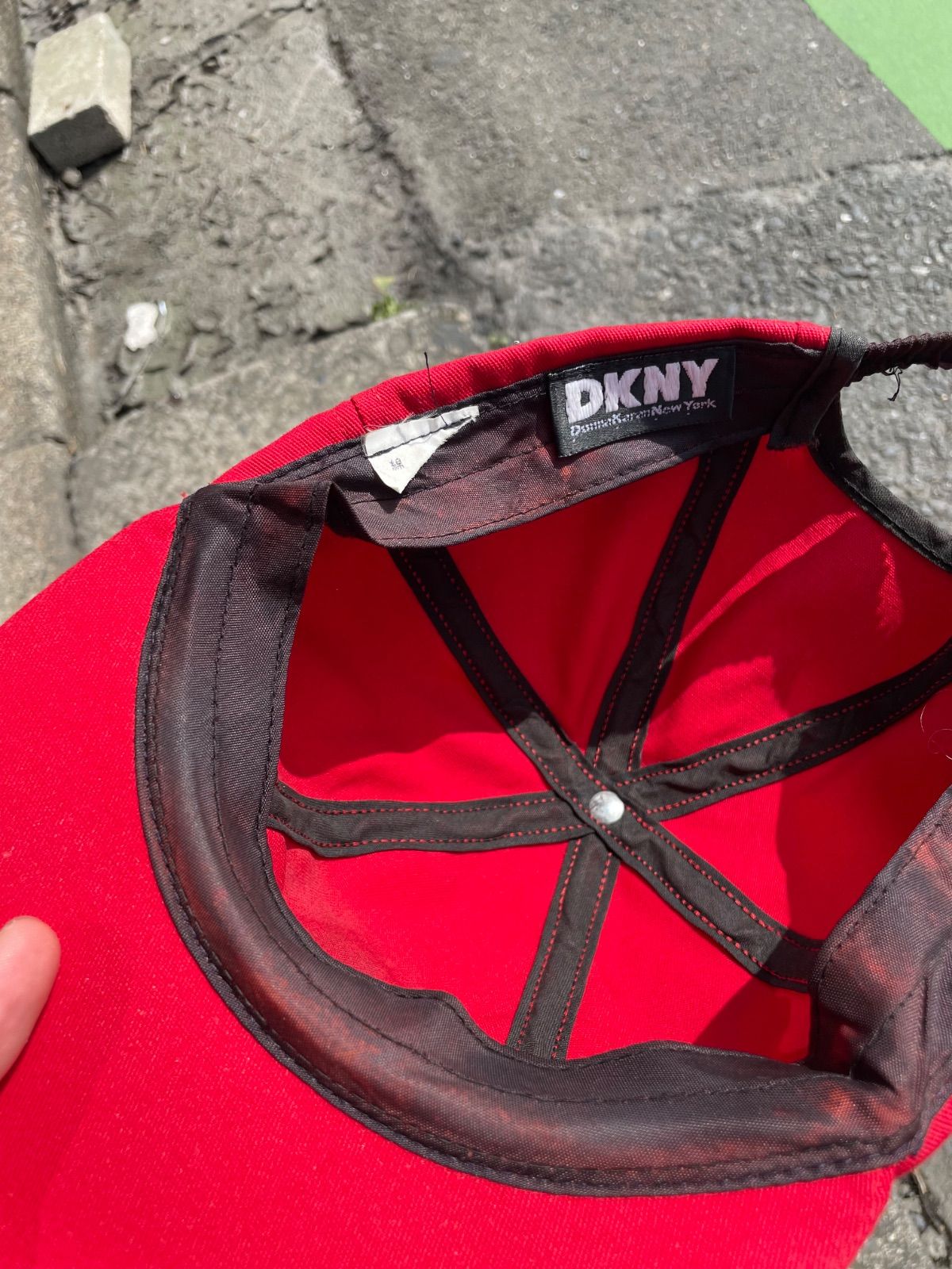90年代 DKNY 6パネルキャップ(レッド・ワンサイズ・USA製) 7