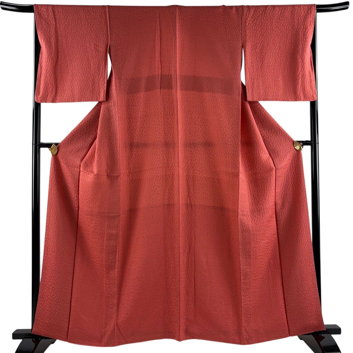 美品】 色無地 身丈160cm 裄丈67cm M 袷 地紋 茜色 正絹 優品 【中古