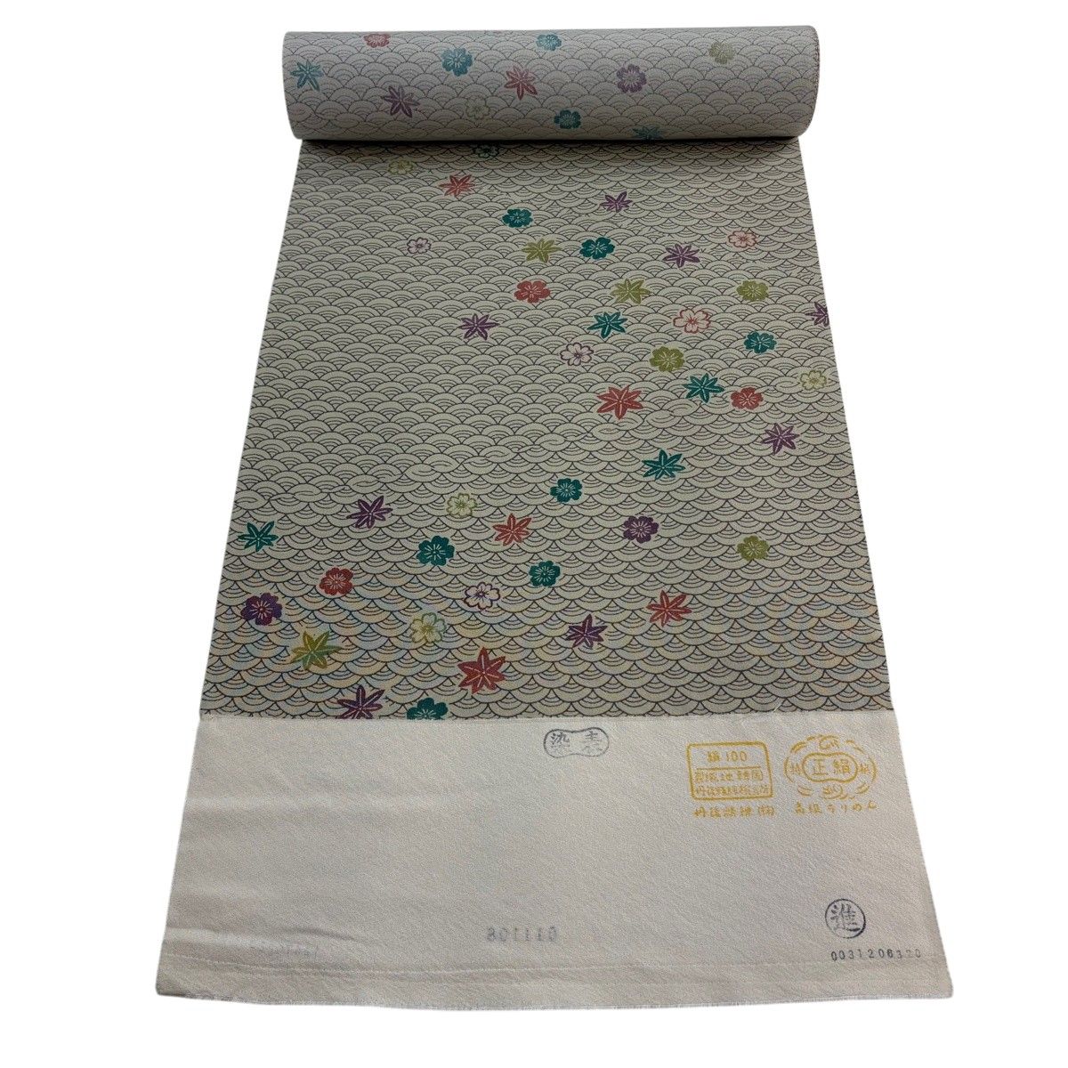 反物 秀品 小紋 青海波 桜 ベージュ 正絹 【中古】 6,958円