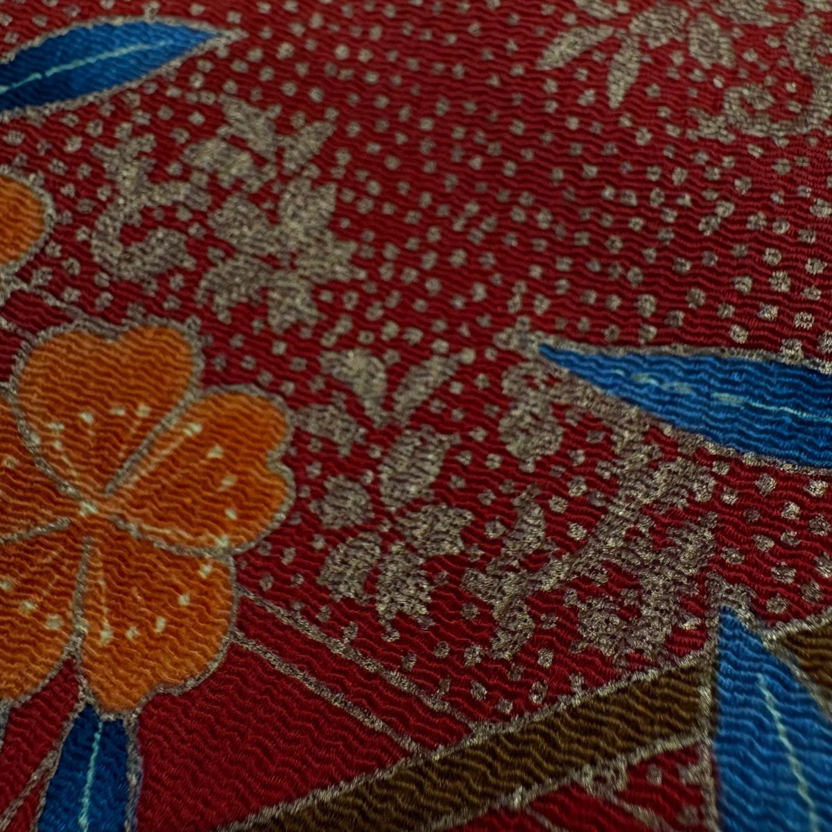 振袖 身丈167.5cm 裄丈70cm L 袷 牡丹 松竹梅 金彩 縮緬 赤 正絹 秀品