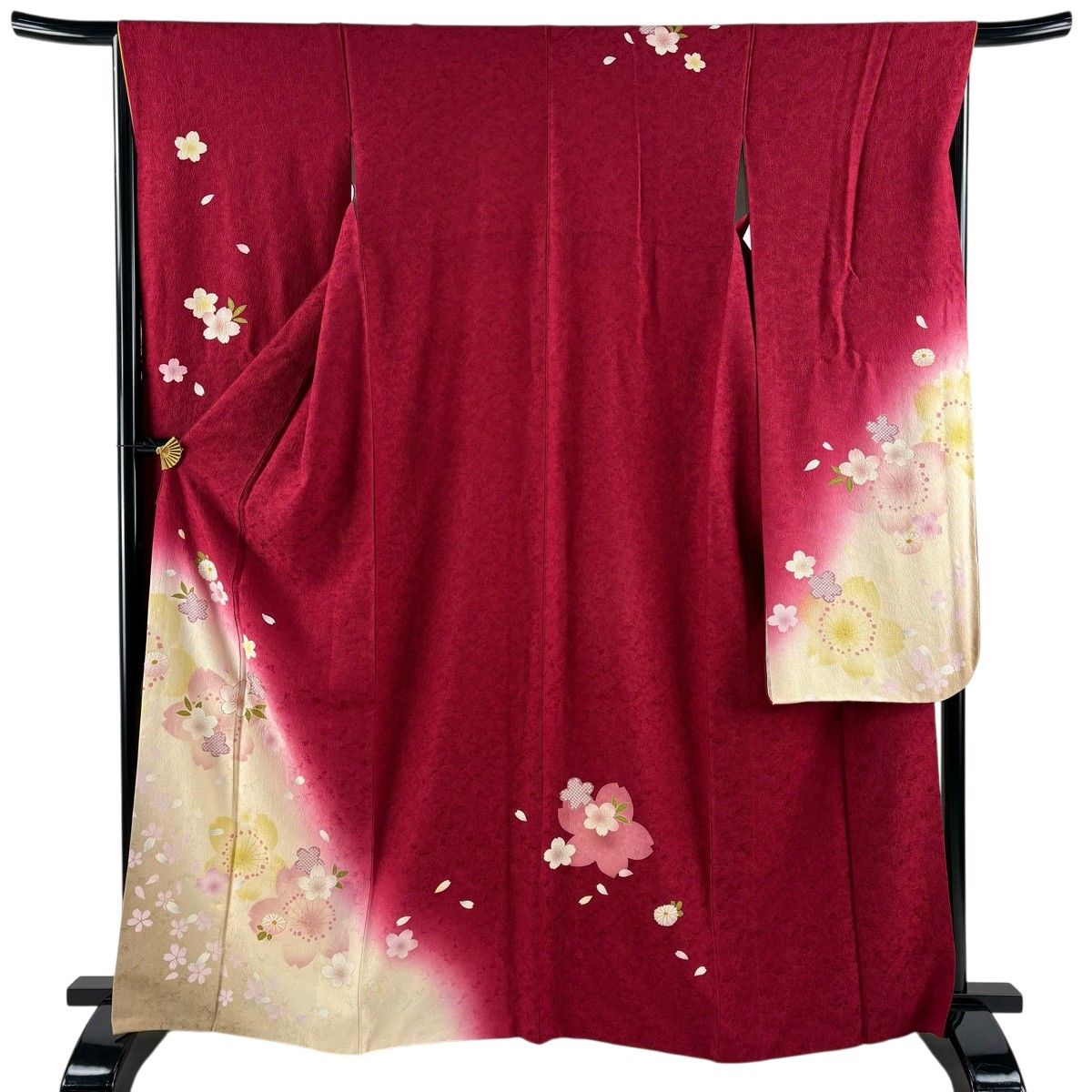 美品】 振袖 身丈165.5cm 裄丈67cm M 袷 桜 花びら 金彩 ラメ 赤 正絹