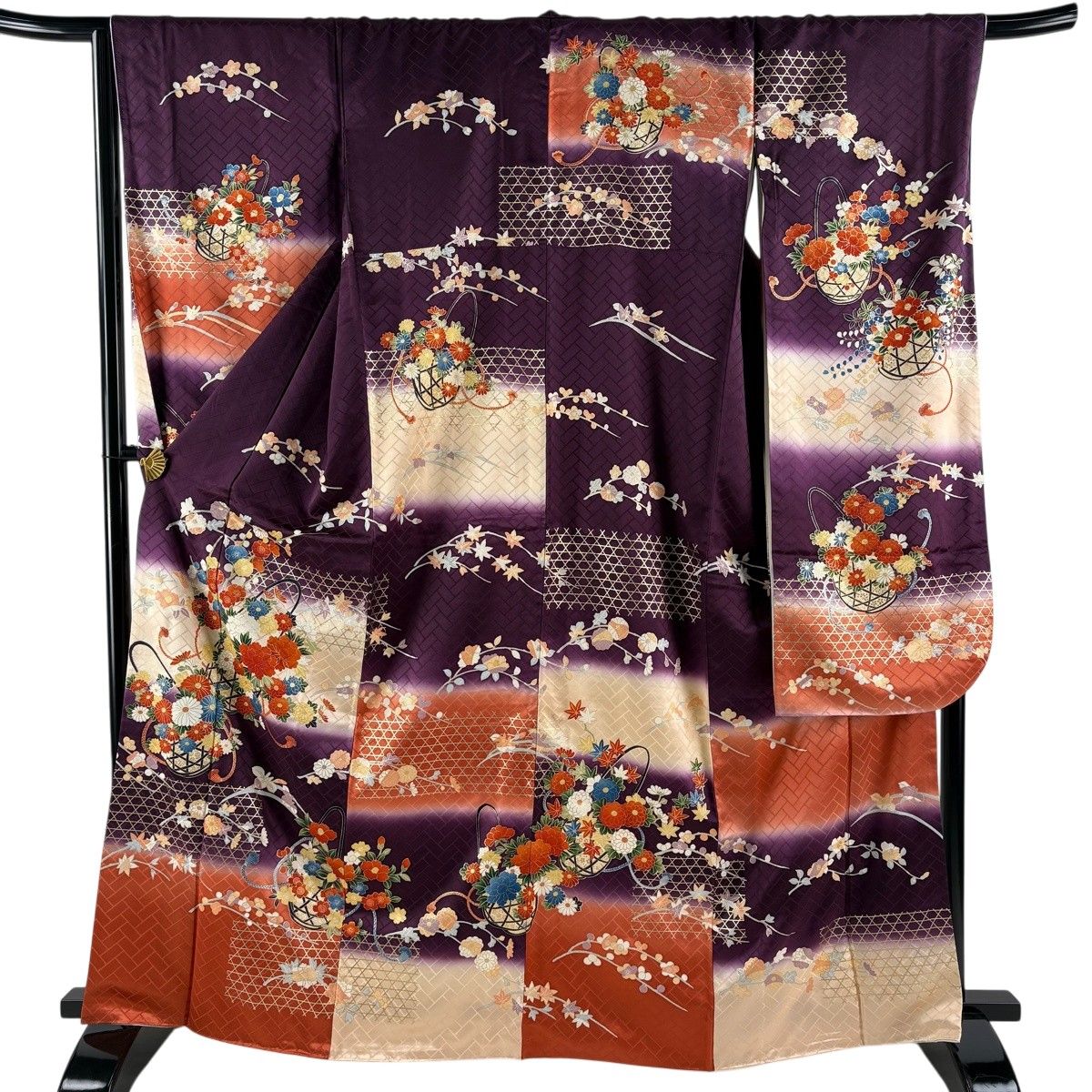 【美品】 振袖 身丈165cm 裄丈67cm M 袷 花籠 籠目 金彩 ぼかし 濃紫 正絹 秀品 【中古】