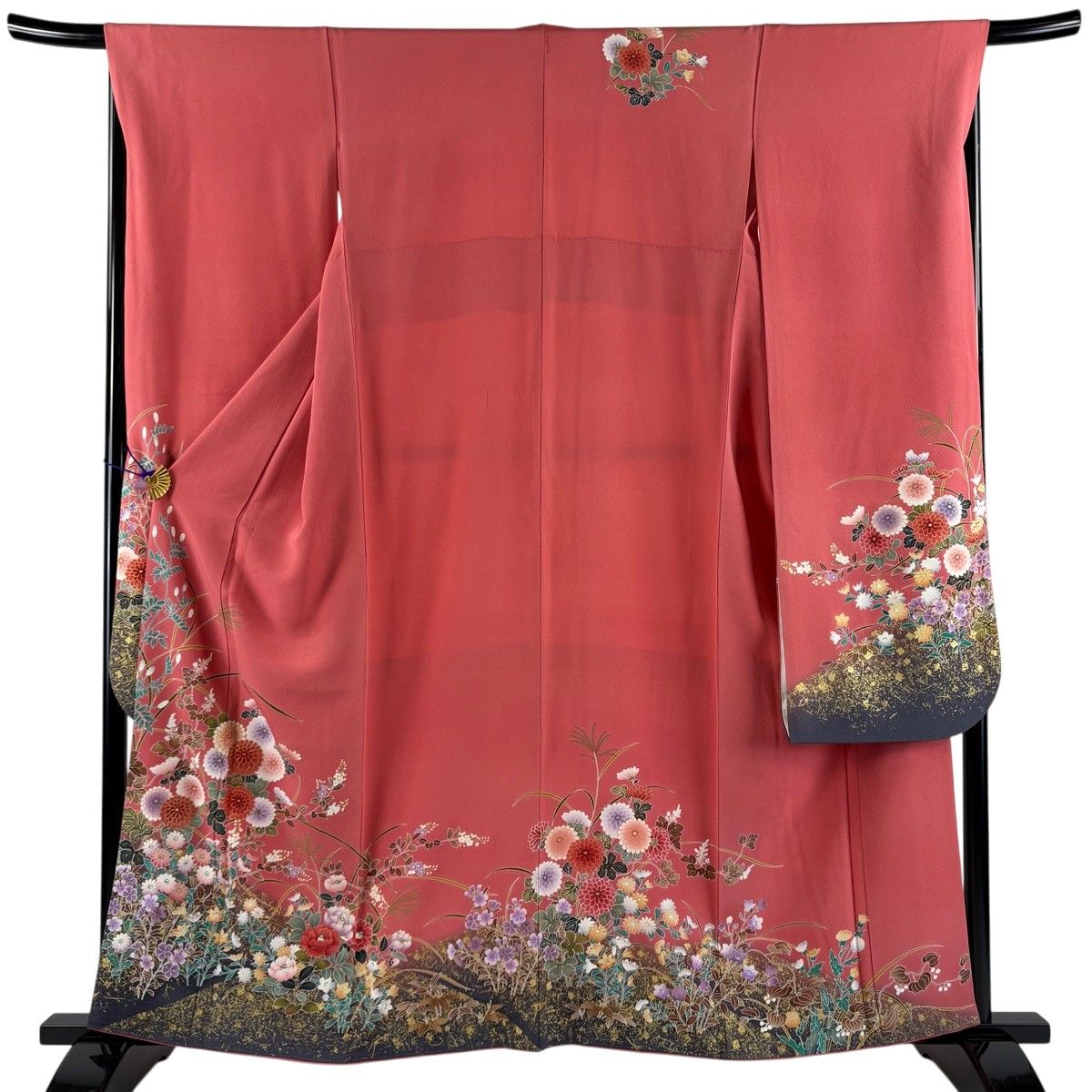 振袖 身丈160.5cm 裄丈67cm M 袷 草花 菊 金糸 金彩 ピンク 正絹 秀品 【中古】