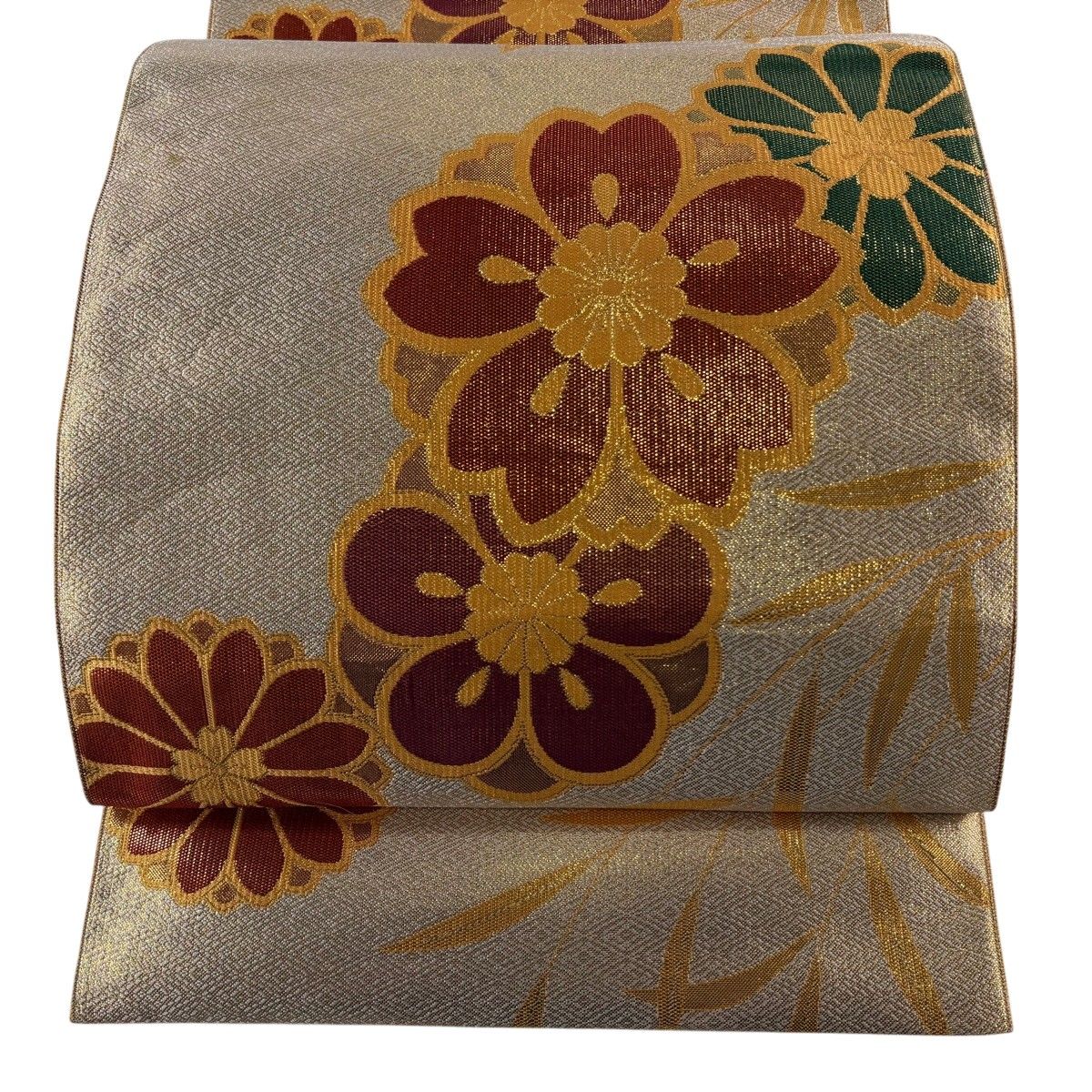 美品】 袋帯 秀品 振袖向き 桜 箔 金色 全通 正絹 【中古】 - メルカリ