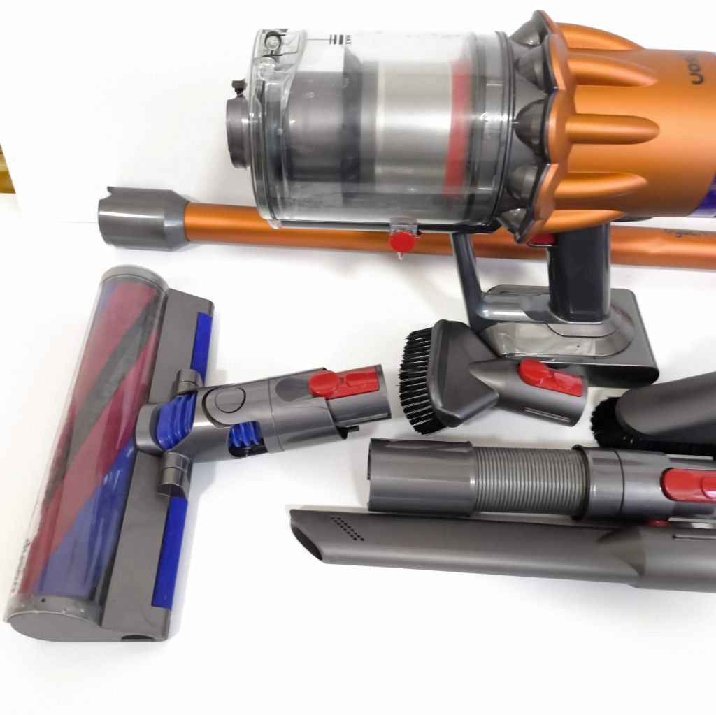 すぐ使える　Dyson SV18　掃除機 一式セット【動作確認済】　No187 すぐ使える Dyson SV18 掃除機 一式セット【動作確認済】 No546 - メルカリ
