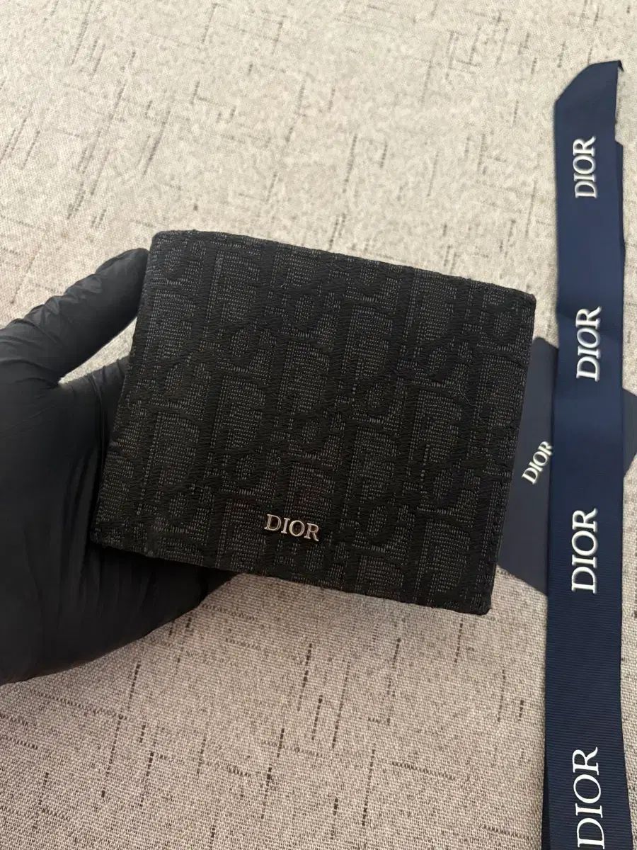 状態良し ディオール オブリーク 二つ折り財布 ブラック 45,835円