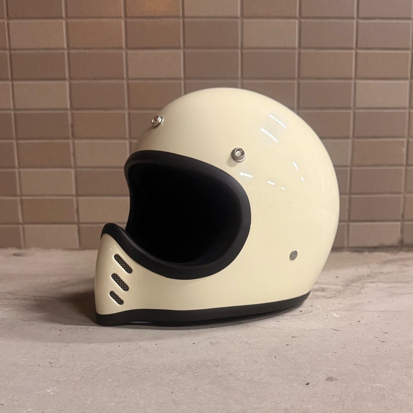 超小帽体 オフロード トラッカー ヘルメット MTX MOTO3 レプリカ ベル