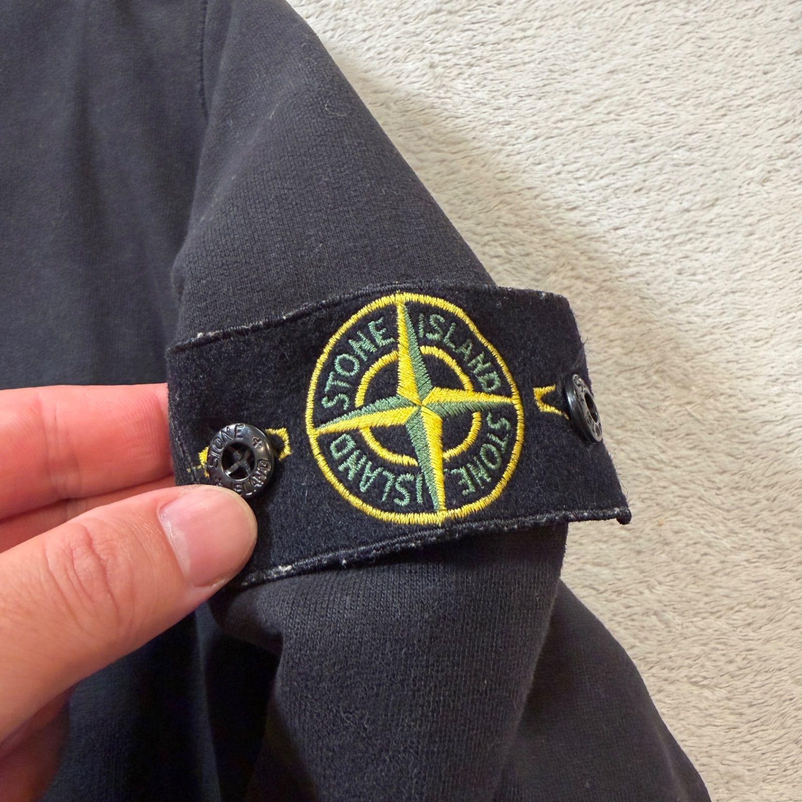 ストーンアイランド STONE ISLAND スウェット トレーナー クルーネック