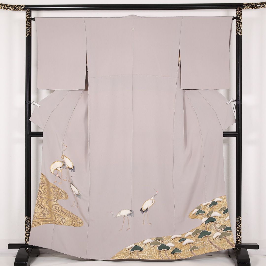 色留袖 袷 身丈163cm 裄丈64cm 正絹 Aランク 一つ紋 (五三桐) セミフォーマル 広衿 Sサイズ 琳派 金彩 金駒刺繍 群鶴流水紋 紫系 RP 1214-17524
