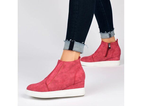 ジャーニー レディース シューズ スニーカー Journee Clara Wedge Sneaker Tan タン
