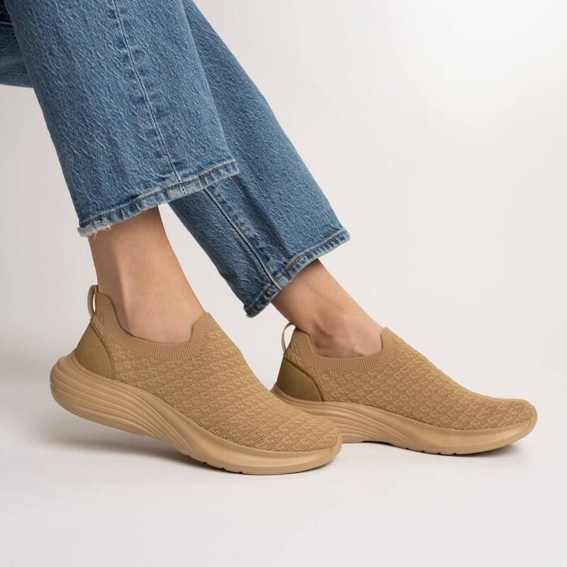 ジャーニー レディース シューズ スニーカー Journee Linnea Womens Casual SlipOn Sneakers Bone ジャーニー レディース シューズ スニーカー Journee Linnea Womens Casual SlipOn Sneakers Bone