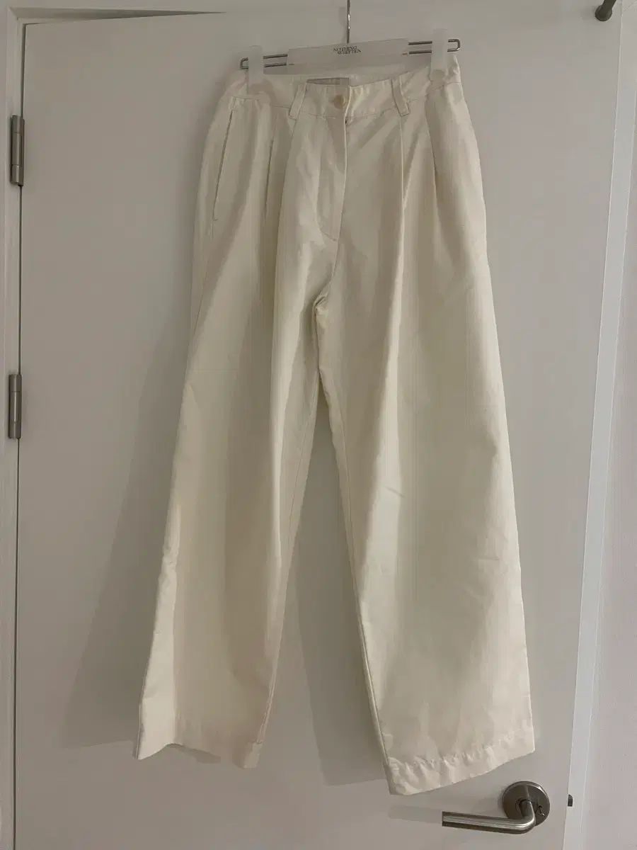 ナッシングリトゥン リータックパンツ s