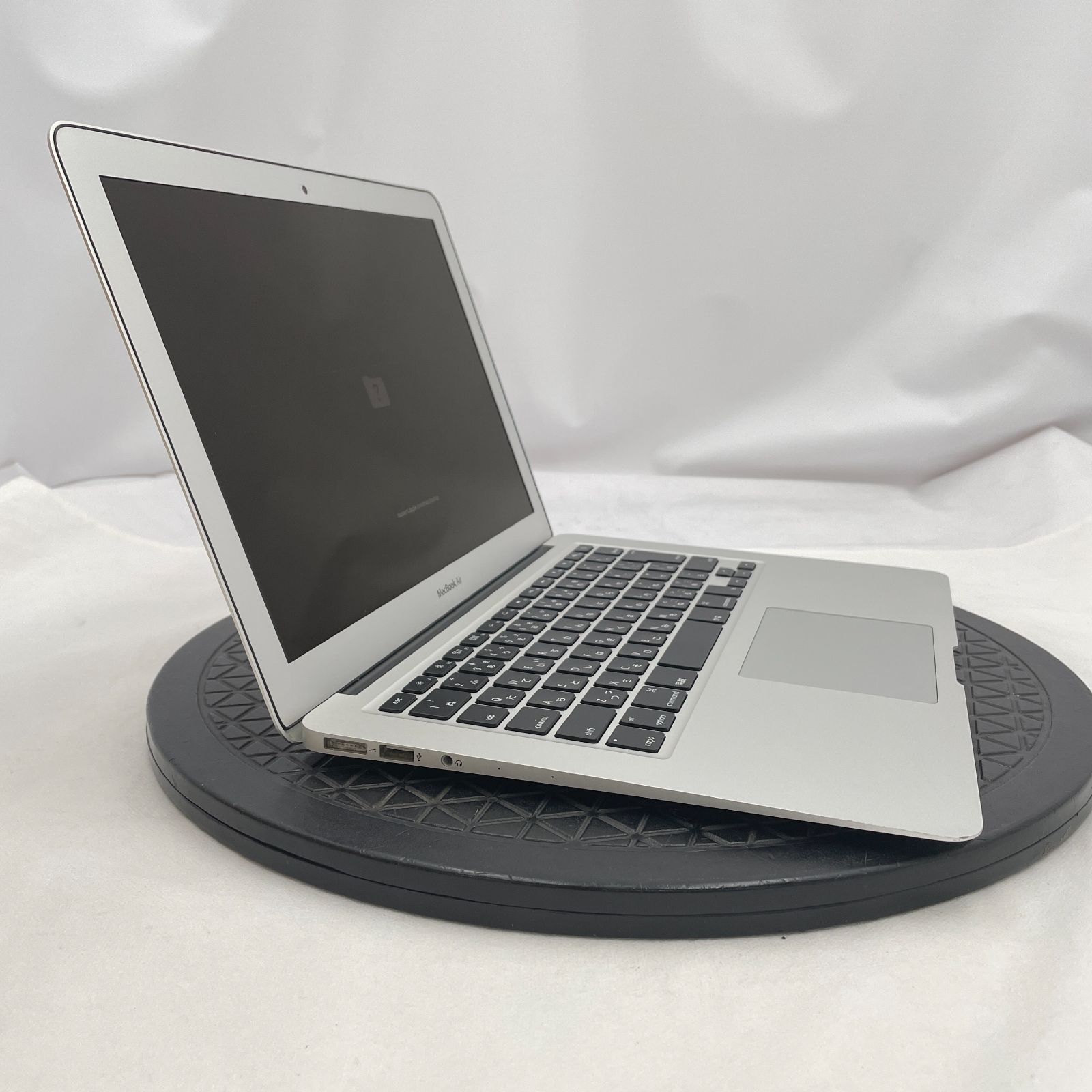 ジャンク MacBook Air 2017 A1466 起動OK 13