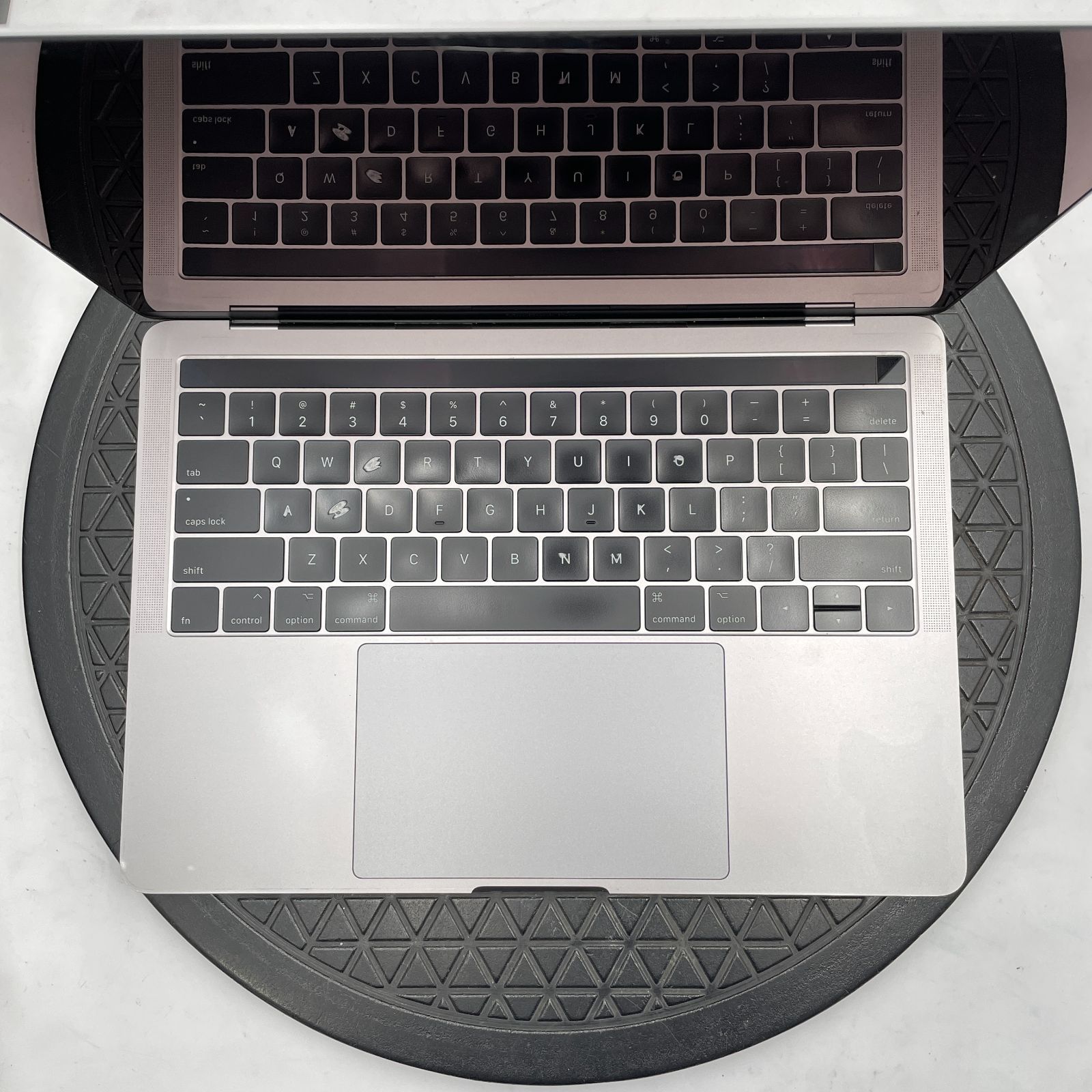 MacBook Pro 13