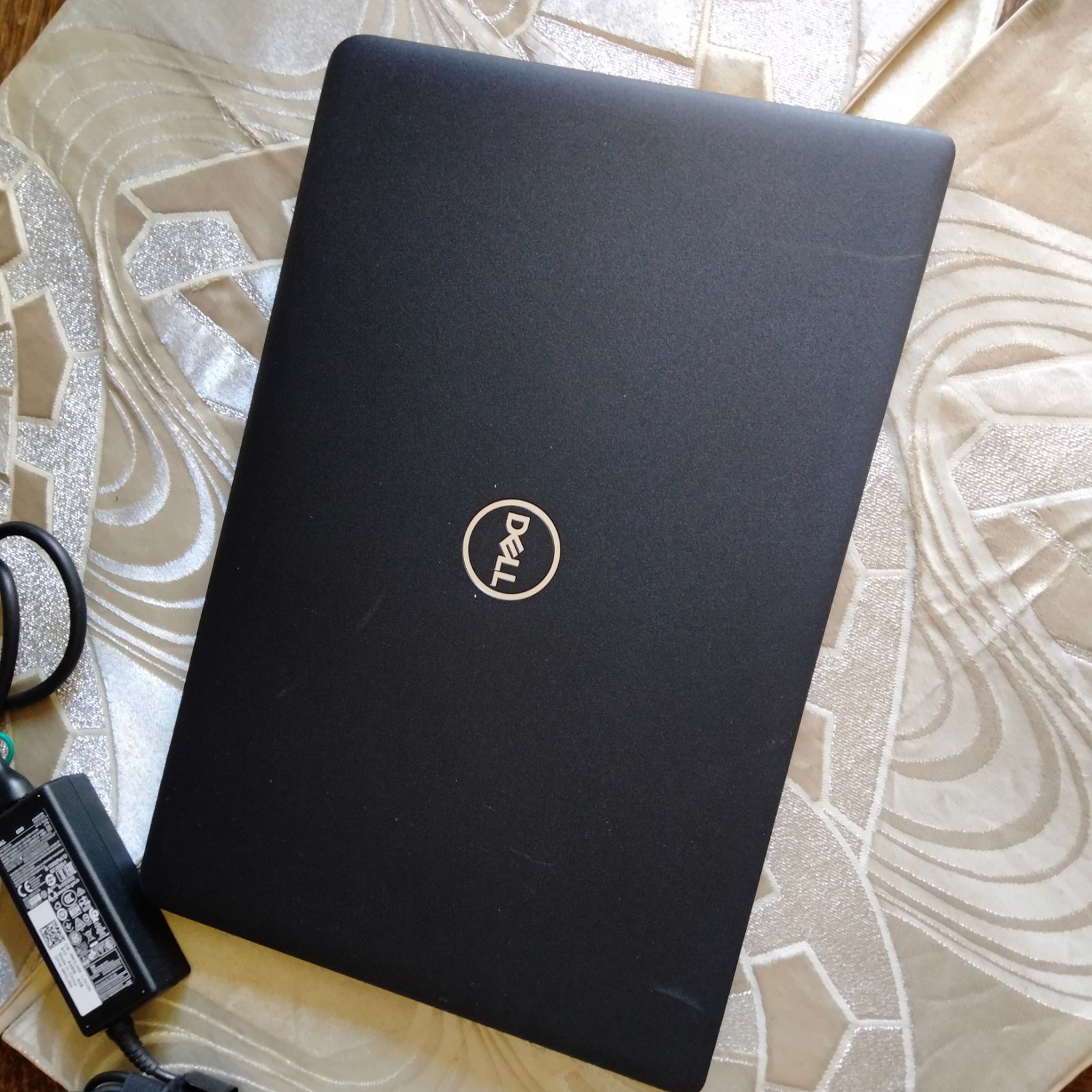 DELL Latitude 3500 i3 8世代 8GB 256GB SSD NVMe - メルカリ