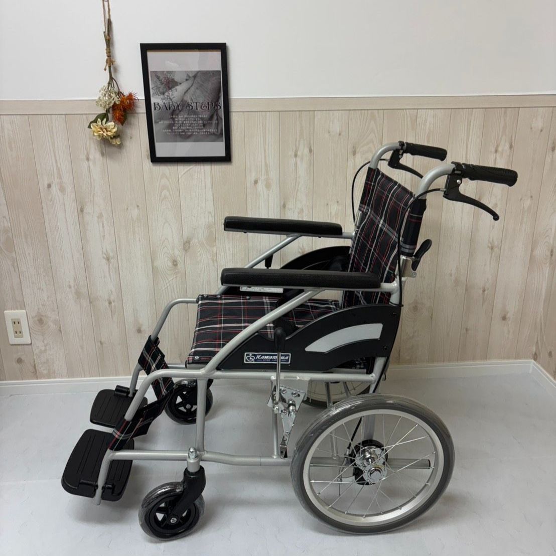 消毒済 中古 車椅子】すぐ使える車椅子 美品 KV16-40SB カワムラ