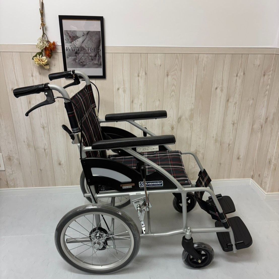 消毒済 中古 車椅子】すぐ使える車椅子 美品 KV16-40SB カワムラ
