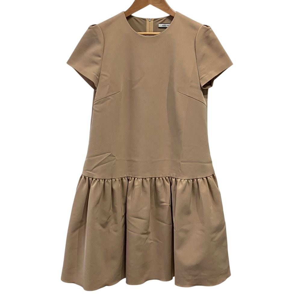 美品 FOXEY NEW YORK フォクシーニューヨーク マットストレッチ