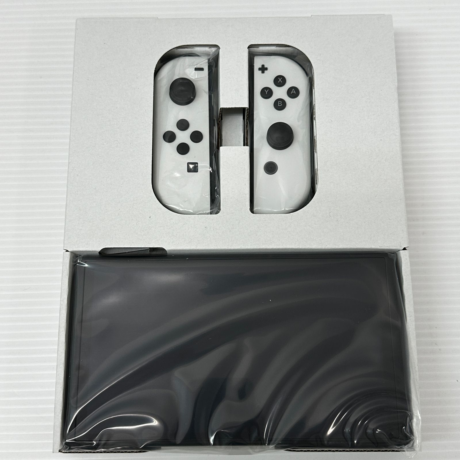 【箱無し】Nintendo Switch1 本体 Joy-Conあり　中古品 ① Nintendo Switch（有機ELモデル） Joy-Con(L)/(R) ホワイト 中古品