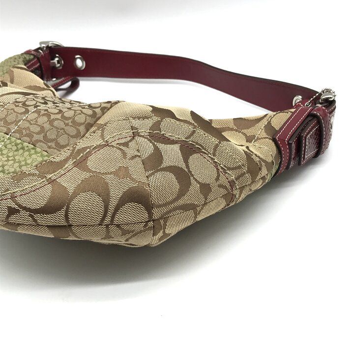 超美品 COACH コーチ シグネチャー パッチワーク ホーボー ショルダー 