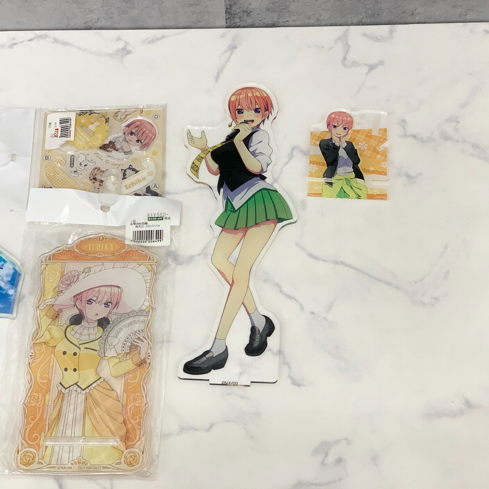 五等分の花嫁 アクリルスタンド まとめ売り 中野一花 二乃 三玖 四葉