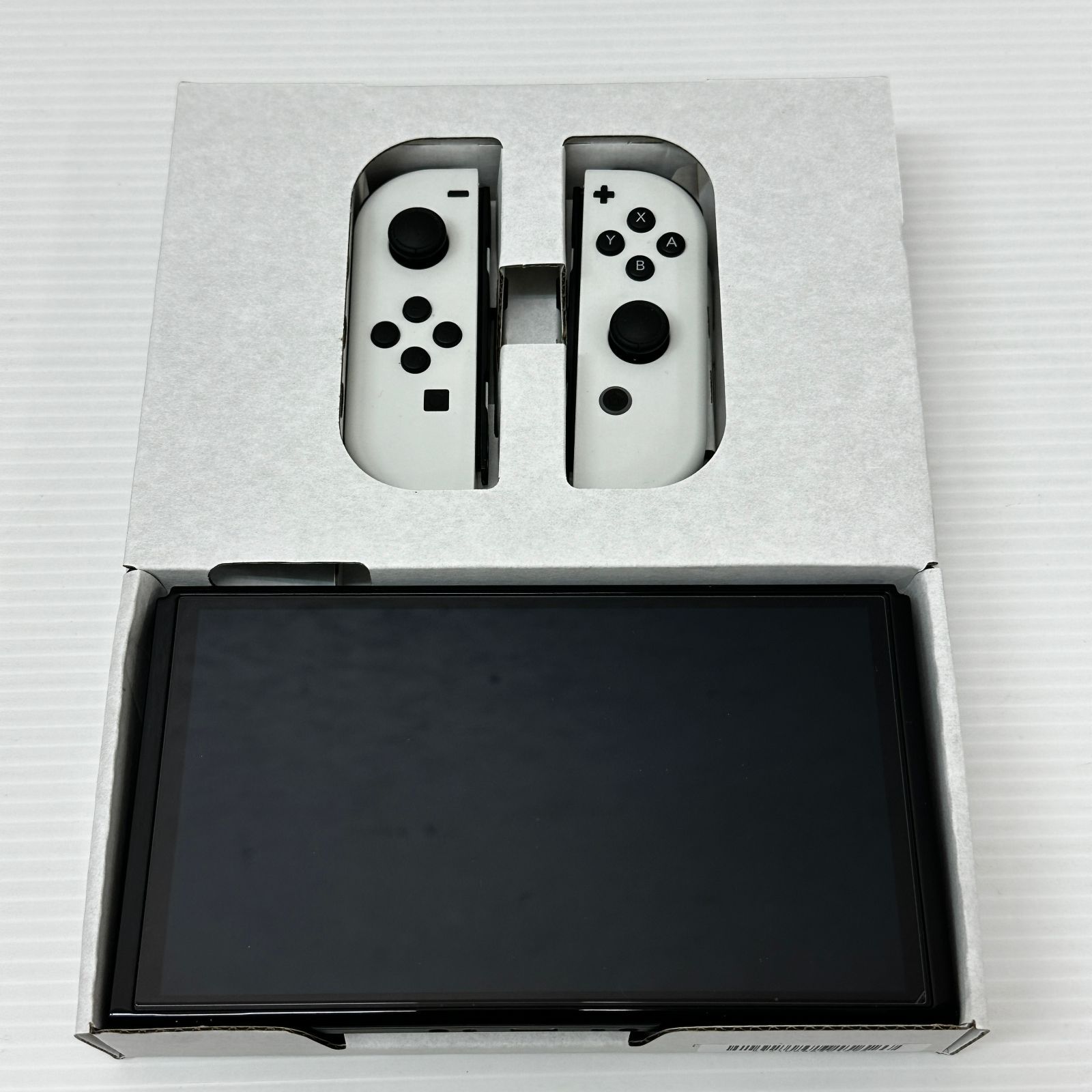 ② Nintendo Switch（有機ELモデル） Joy-Con(L)/(R) ホワイト 中古品 