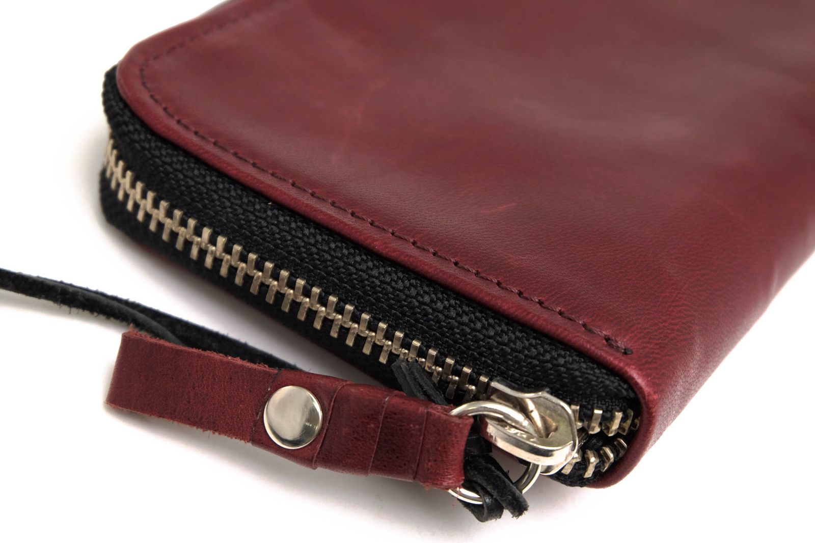 コーネリアンタウラス／cornelian taurus 長財布 財布 ウォレット メンズ 男性 男性用レザー 革 本革 レッド ブラウン 赤 茶  1tone wallet 小銭入れあり ラウンドジップ ラウンドファスナー コーネリアンタウラス／cornelian taurus 長財布 財布 ウォレット