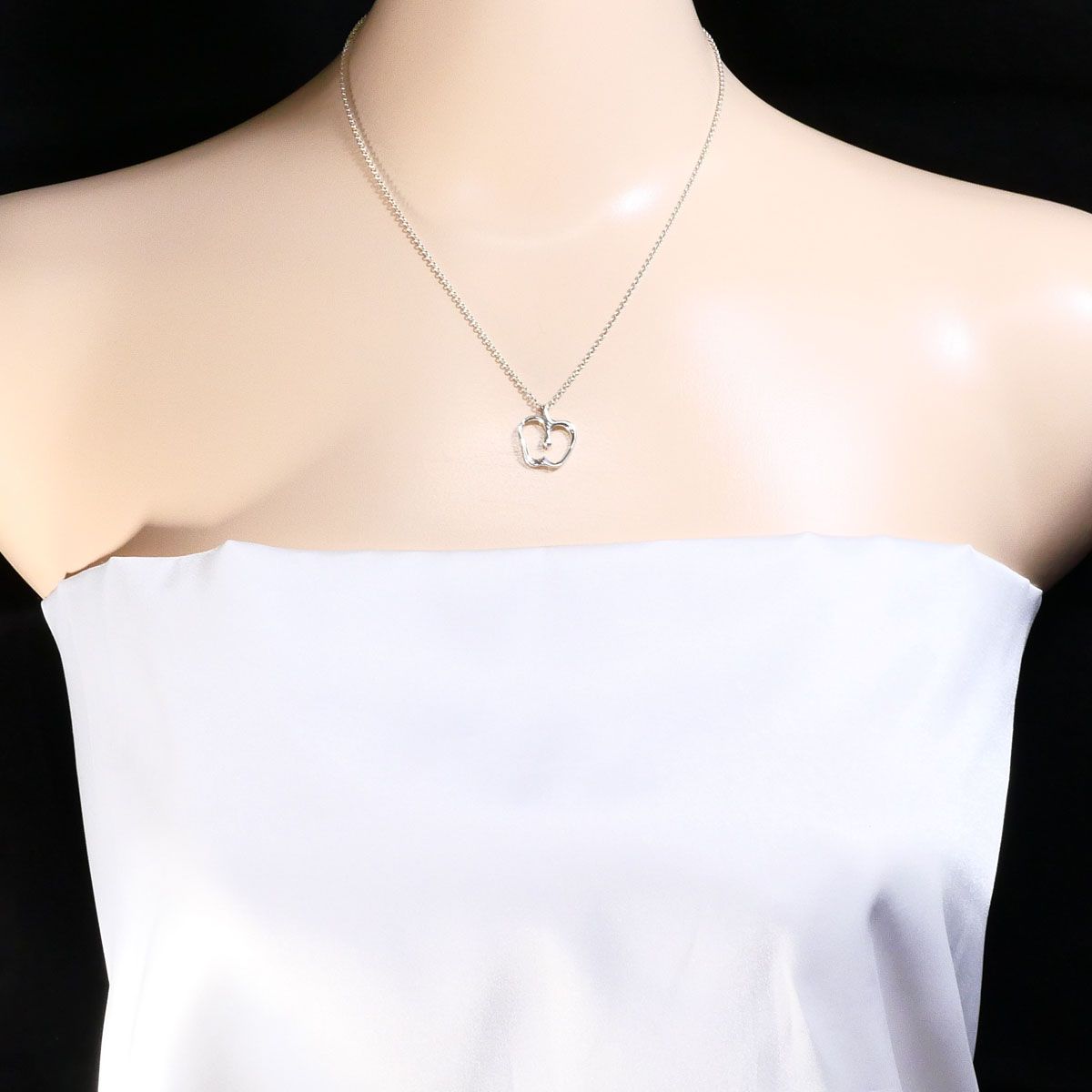 Tiffany & Co. Apple シルバーネックレス SV925 TIFFANY ティファニー 