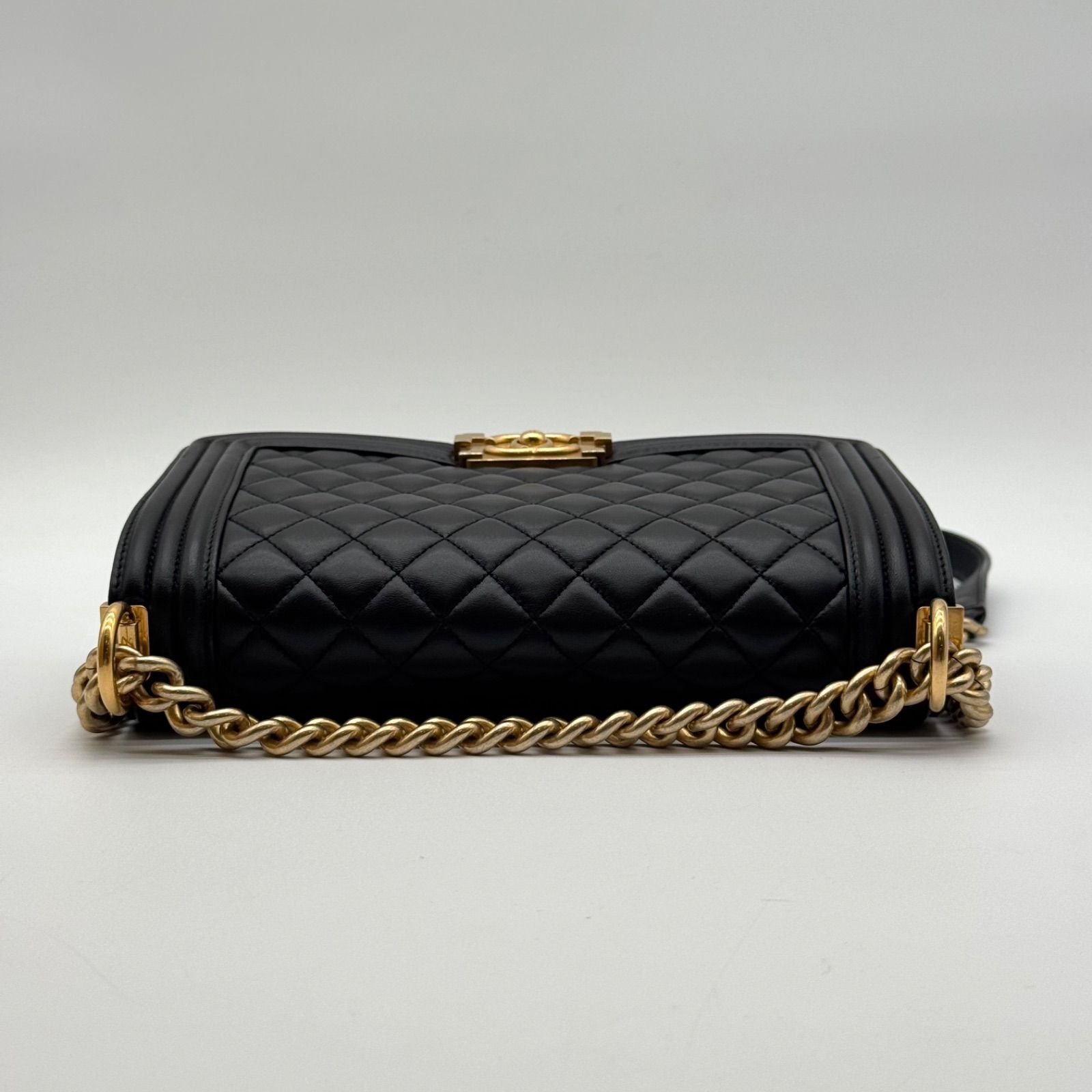 極美品✨CHANEL シャネル ショルダーバッグ ボーイ ココマーク 