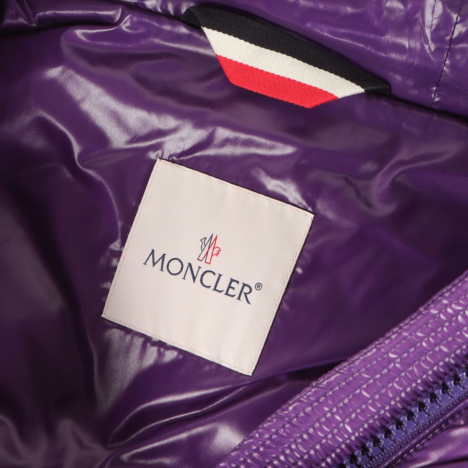 MONCLER モンクレール デカワッペン 刺繍 フーデッド ダウンベスト