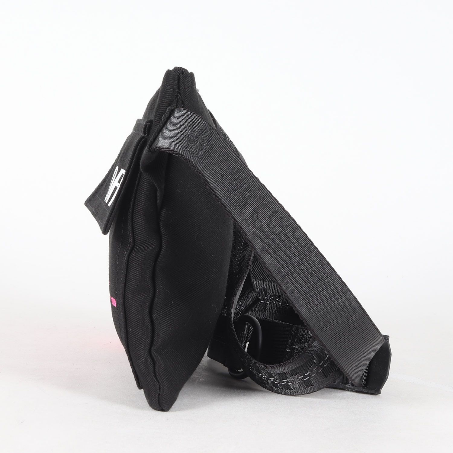 OFF-WHITE オフホワイト ×10 Corso Como サコッシュ / ショルダー