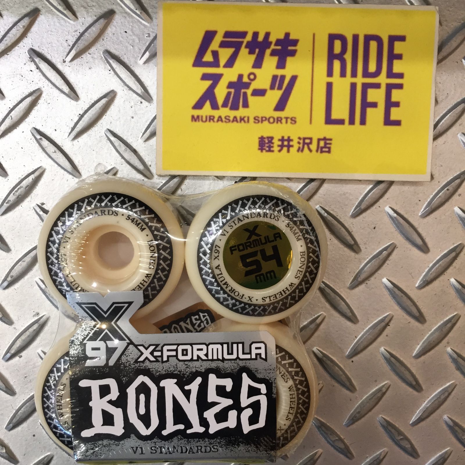 全国送料込【ムラスポ公式】 BONES X-FORMULA V1 97A 54mm ウィール