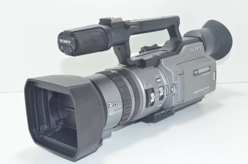 送料無料】ソニー SONY DCR-VX2100 MiniDV デジタルビデオカメラ 業務