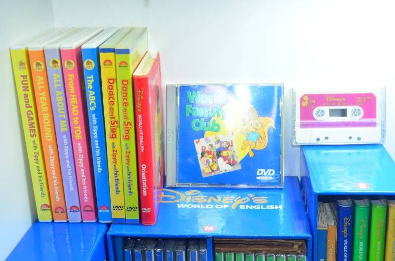 ディズニー英語システム　ワールドファミリー　フルセット　DWE　ブルーレイ版 ディズニー英語システム DWE フルセット Blu-ray版 ワールドファミリー