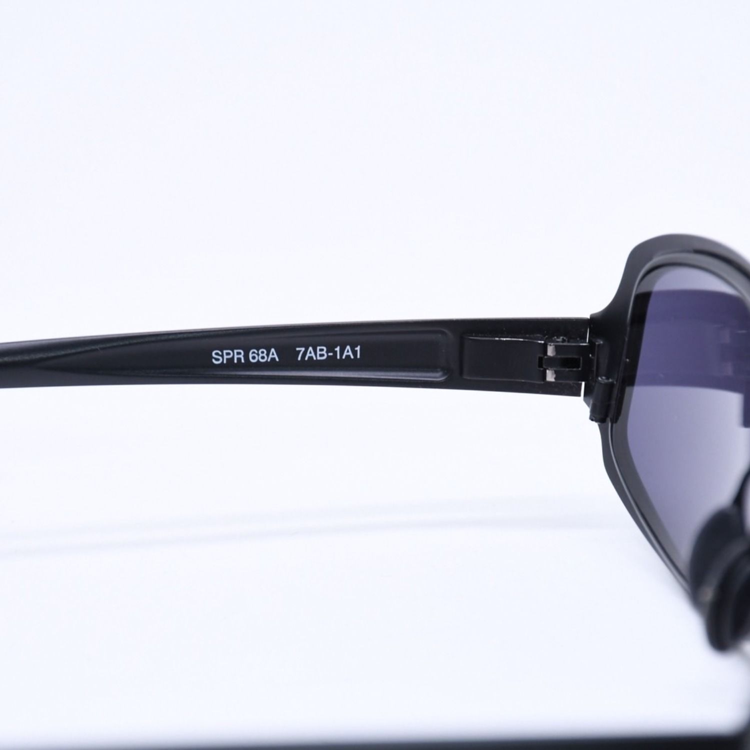 極美品 PRADA プラダ スクエア サングラス アイウェア SPR68A 7AB-1A1