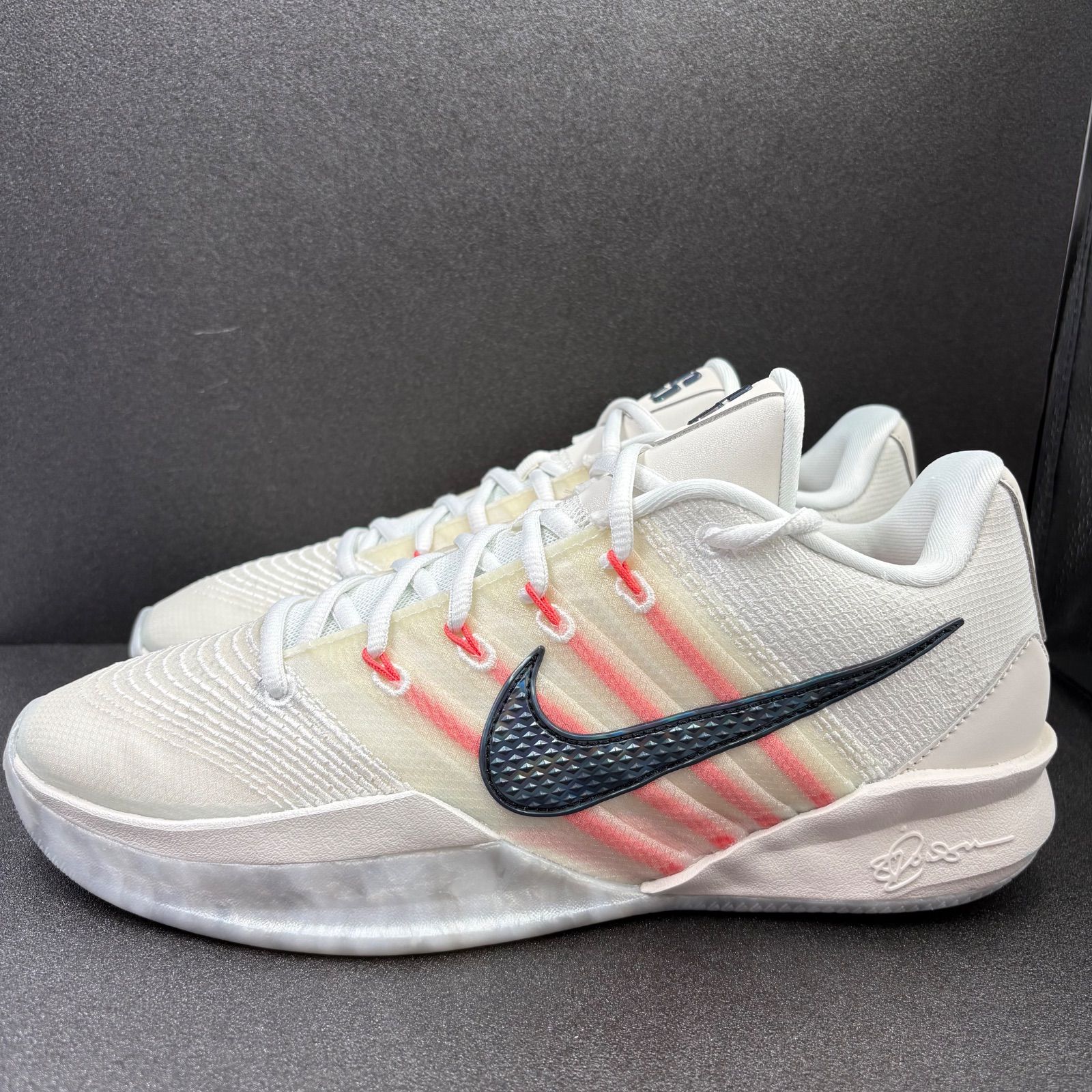 新品　Nike Women's Sabrina 3 