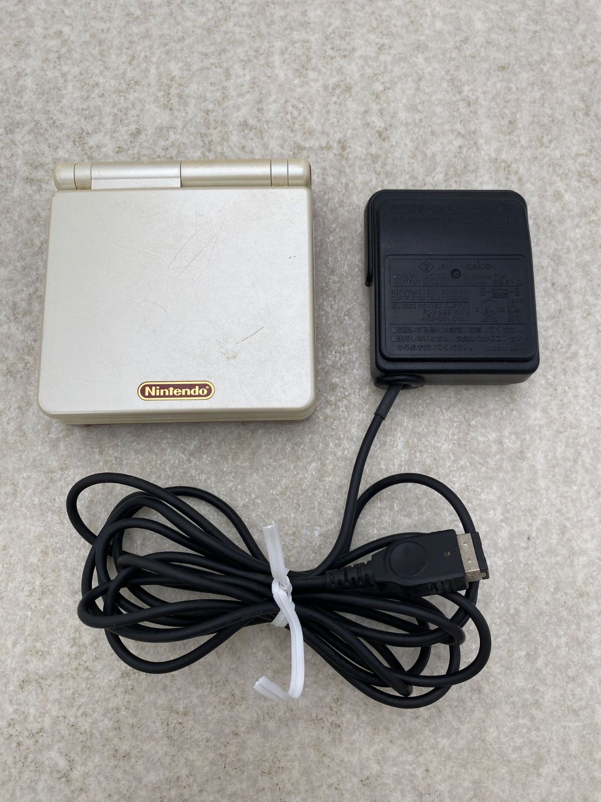 ゲームボーイアドバンスSP ファミコンカラー
