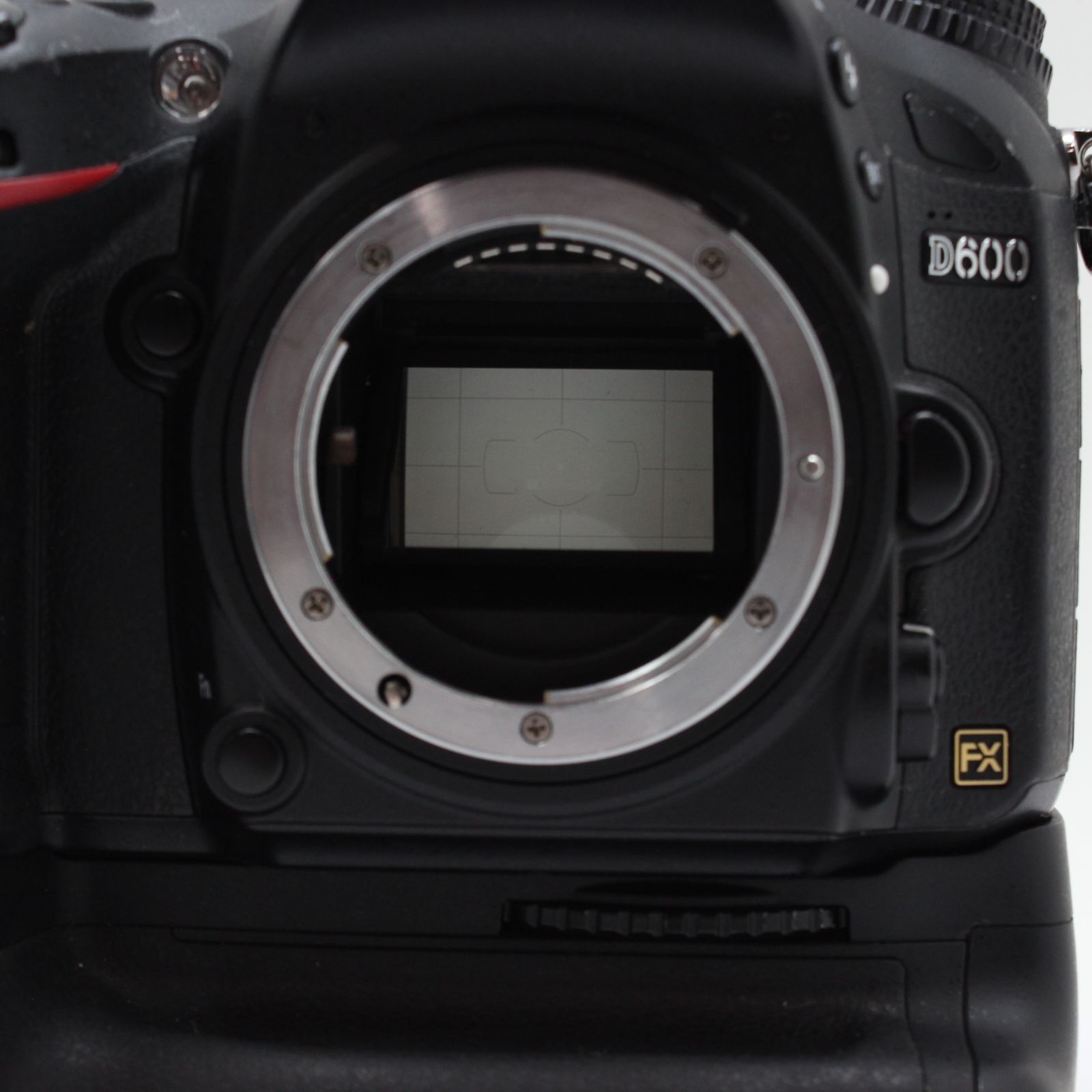 Nikon D600グリップ付き - メルカリ