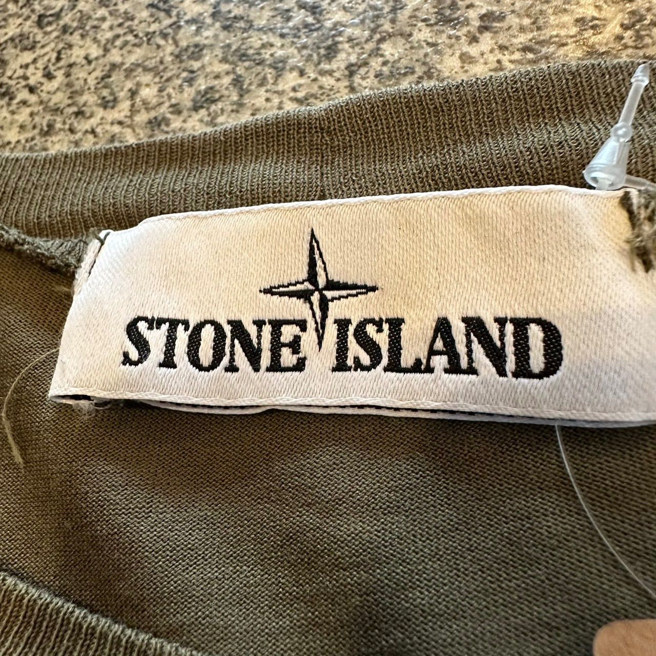 stone island ロゴTee 胸刺繍 カーキ stoneisland ストーンアイランド