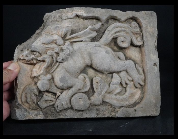 唐物　獅子　陶板　瓦　中国美術　古瓦　発掘品　寺院　仏閣