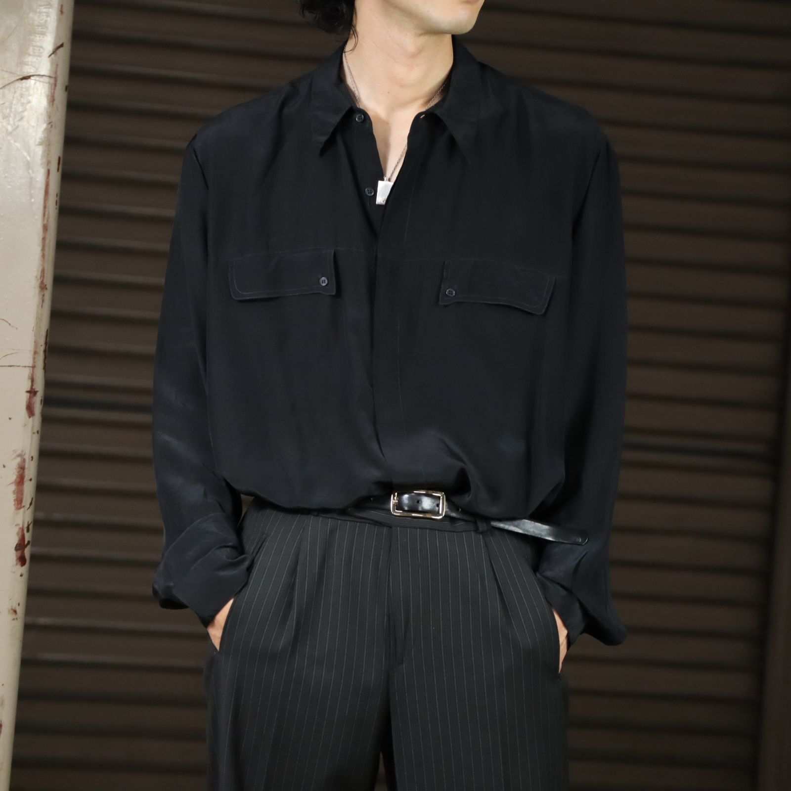 fly front black silk l/s shirt with dual chest pockets 90s 00s シルク 絹 フライフロント ボックスカット 長袖シャツ 黒 ブラック 6,912円