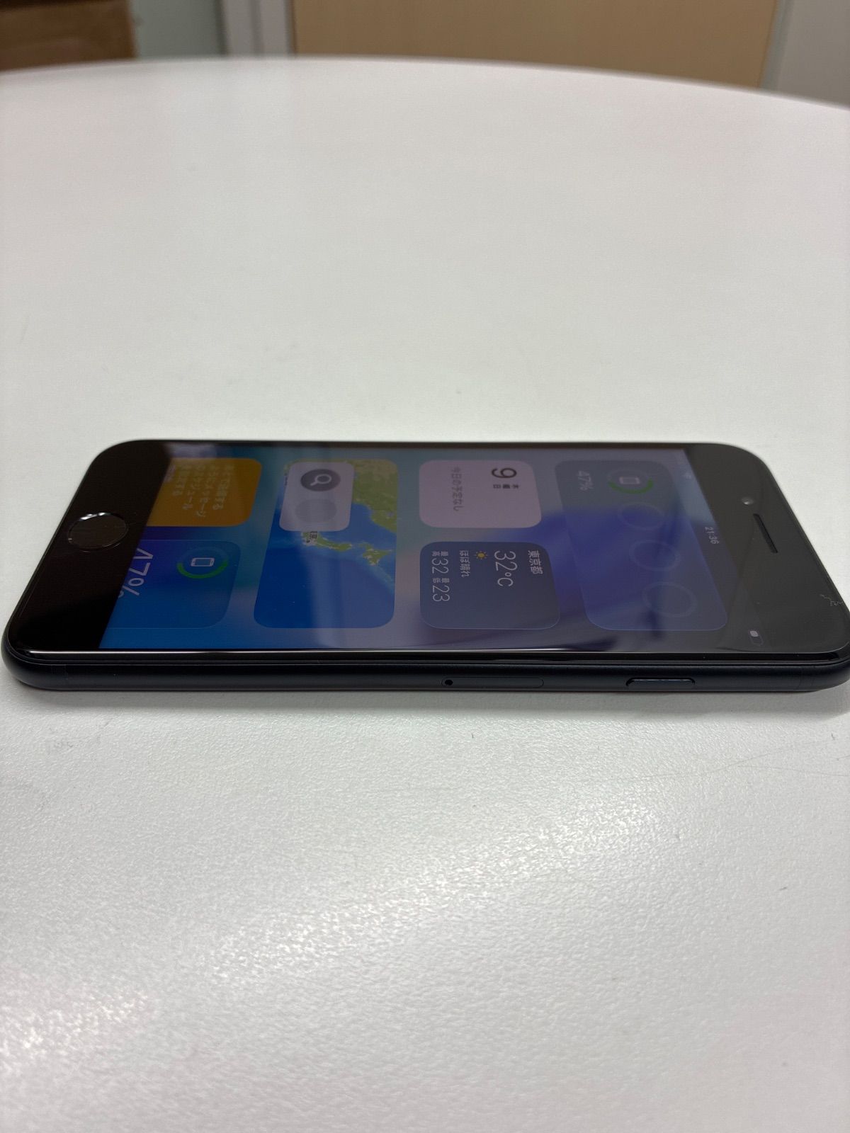 iPhone SE 第3世代 64GB ミッドナイト SIMフリー バッテリー90% 美品